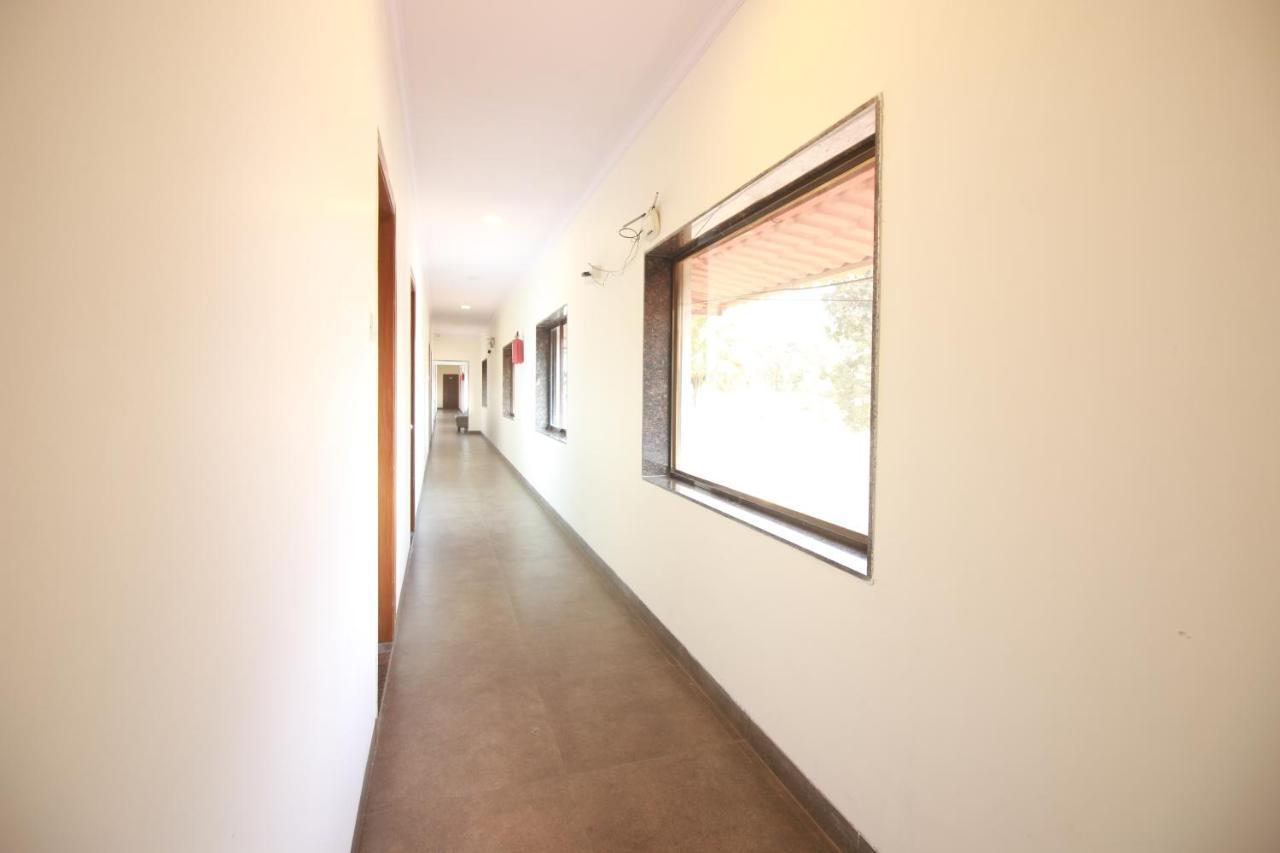 Hotel Nest Inn Residency Bhiwandi Bagian luar foto