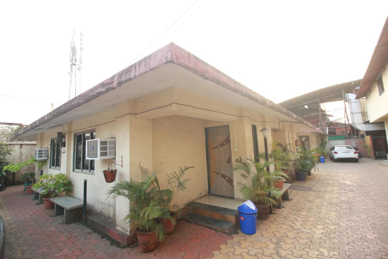 Hotel Nest Inn Residency Bhiwandi Bagian luar foto