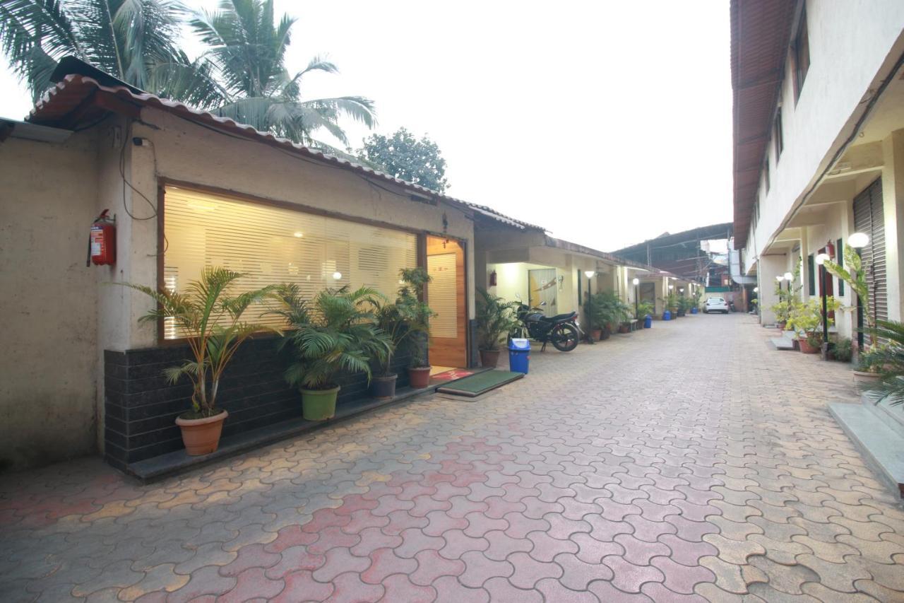Hotel Nest Inn Residency Bhiwandi Bagian luar foto